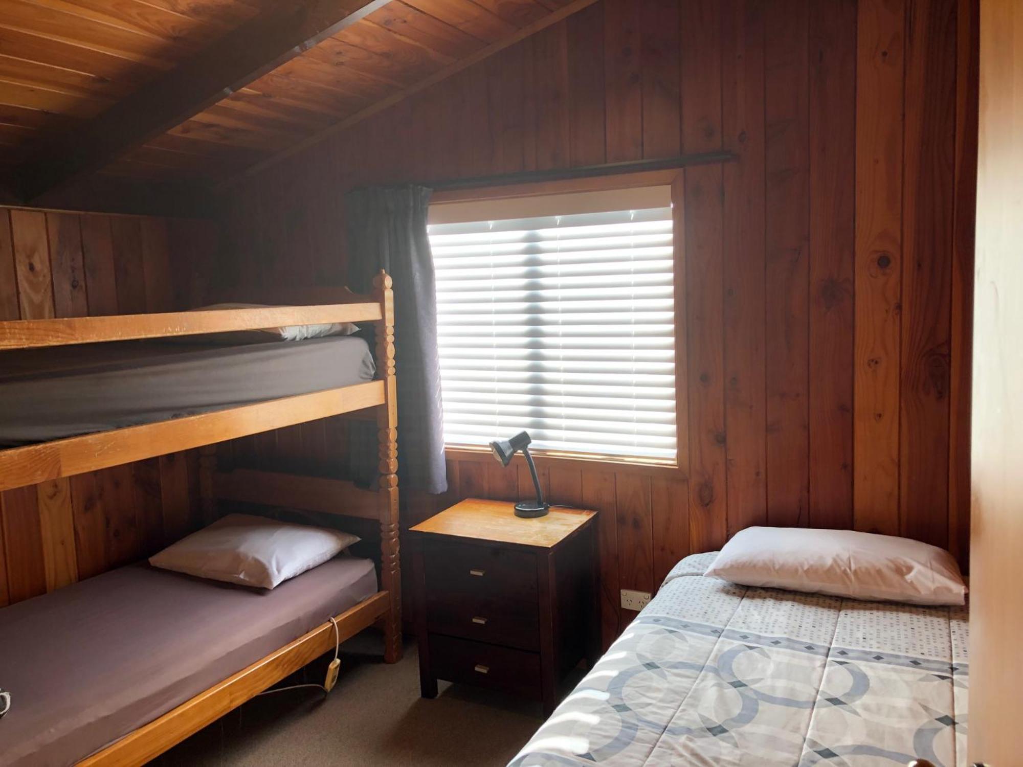 אוהקונה Alpine Motel מראה חיצוני תמונה