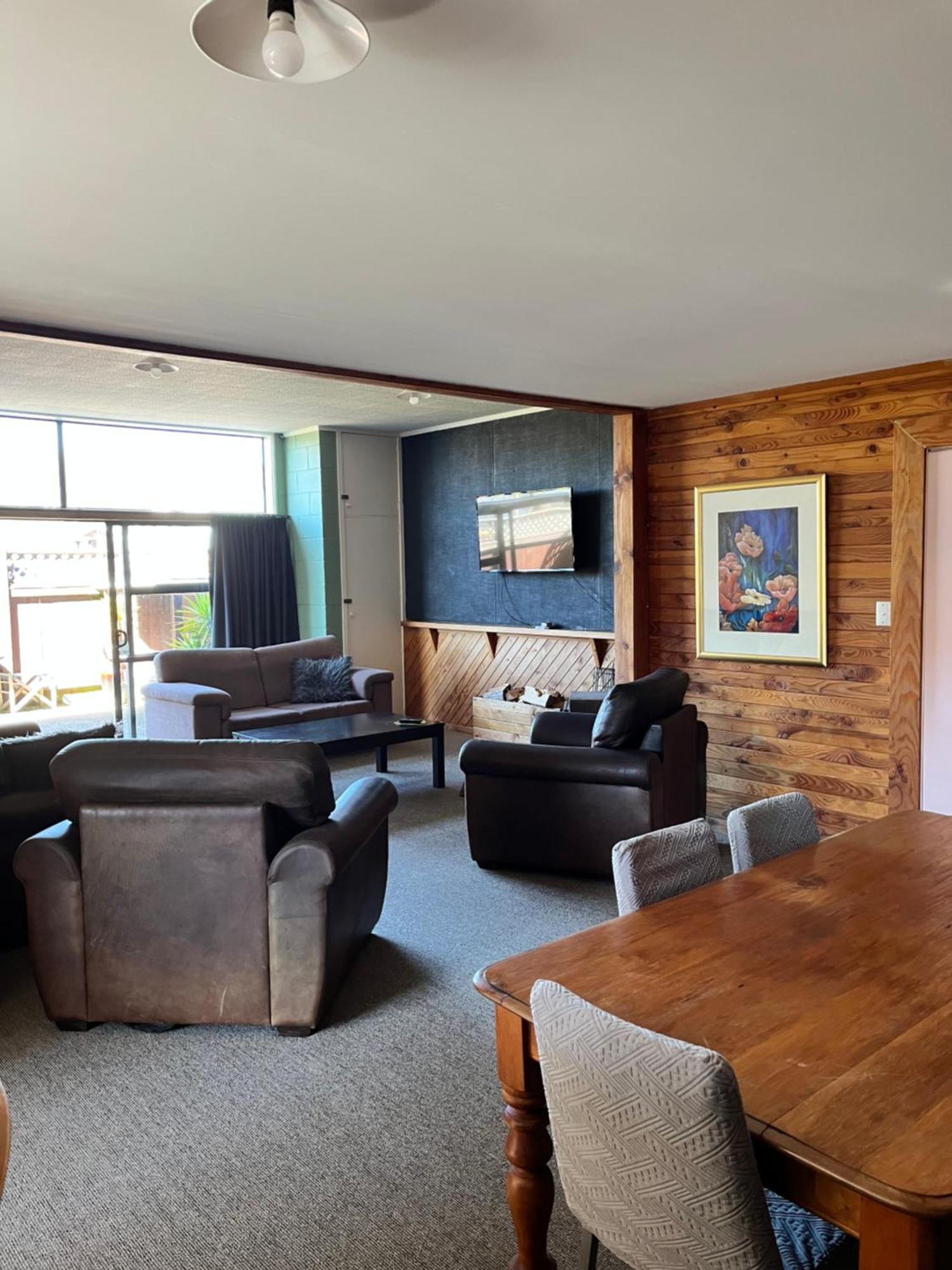 אוהקונה Alpine Motel מראה חיצוני תמונה
