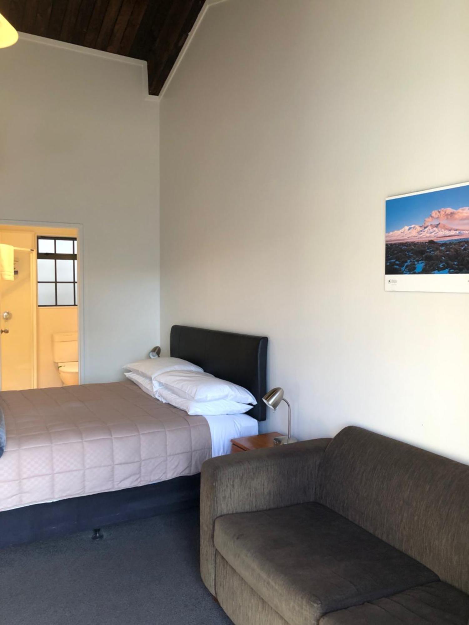 אוהקונה Alpine Motel מראה חיצוני תמונה